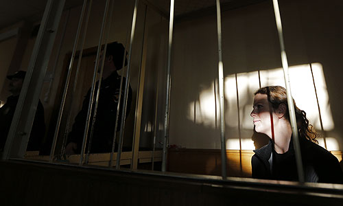 Анна Паула Масьель на заседании Калининского районного суда Санкт-Петербурга, где рассматривается вопрос о продлении ареста активистам Гринпис.