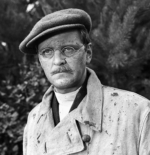 Юрий Яковлев в роли чекиста Федорова в художественном фильме "Крах". Режиссер В.Чеботарев. 1968 год