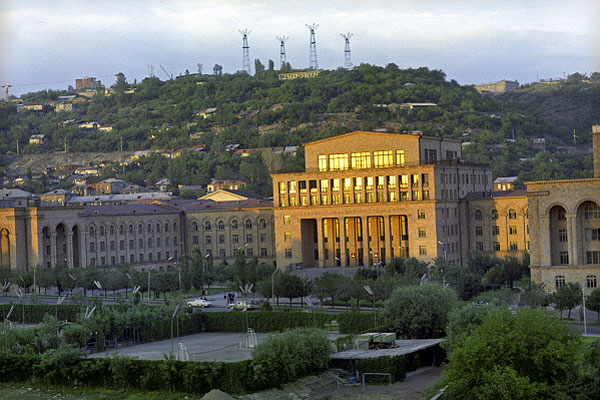 11. Ереванский государственный университет