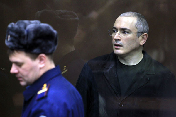 Экс-глава ЮКОСа Михаил Ходорковский перед началом оглашения приговора на заседании Хамовнического суда города Москвы.