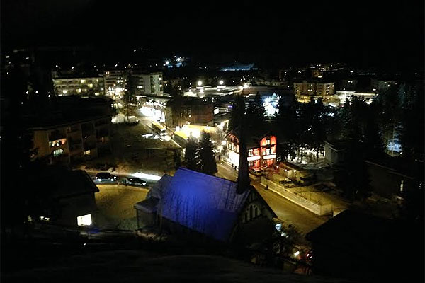 Ночной Давос.