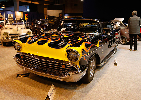 1957 Chevrolet Bel Air Hard-top Coupe, доработанная Джорджем Баррисом, американским конструктором и создателем многих знаменитых "тюнингованных" машин.