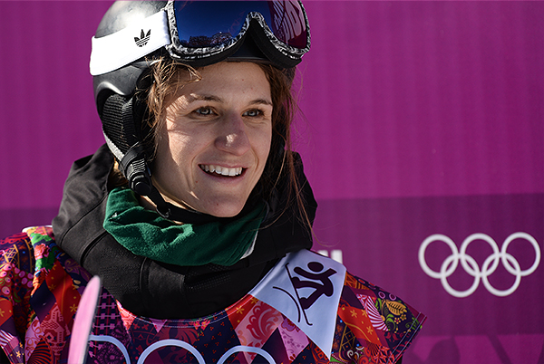 Изабель Дерунгс (Швейцария) в квалификации слоупстайла на соревнованиях по сноуборду среди женщин на XXII зимних Олимпийских играх в Сочи.