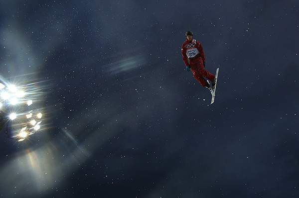 Тимофей Сливец (Россия) в квалификации соревнований по лыжной акробатике на XXII зимних Олимпийских играх в Сочи.