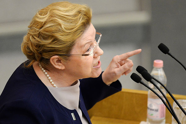 Председатель комитета ГД по вопросам семьи, женщин и детей Елена Мизулина во время выступления на пленарном заседании Государственной Думы Российской Федерации.