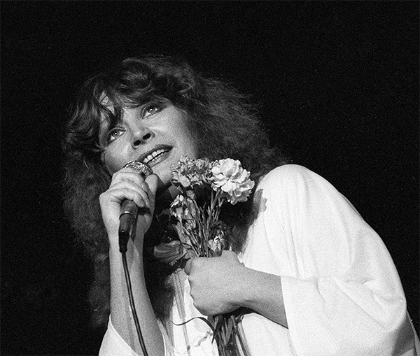 Заслуженная артистка РСФСР Алла Пугачева. 1984 год.