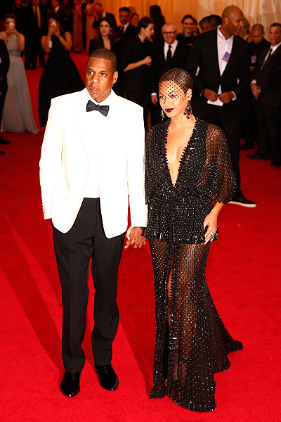Едва ли не самая известная и могущественная пара в хип-хоп и R&#39;n&#39;B культуре - Jay Z  и Beyonce.