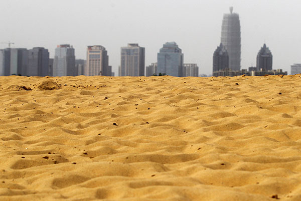 Вид на деловую часть городского округа Чжэнчжоу в провинции Хэнань.