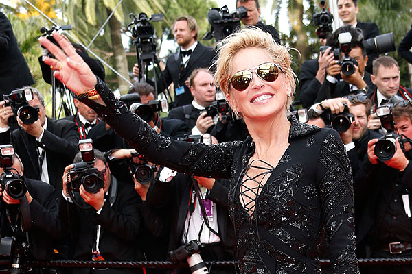 Шарон Стоун на премьере фильма "Поиск" Мишеля Хазанавичуса.