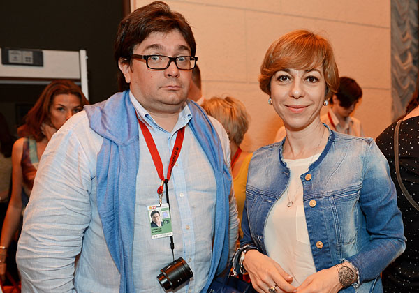 Телеведущая Марианна Максимовская с мужем, заместителем генерального продюсера телеканала "Вести" Василием Борисовым перед началом конкурсного просмотра программы короткометражных фильмов.