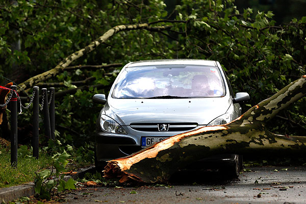 Гельзенкирхен — город земельного подчинения на западе Германии, в земле Северный Рейн — Вестфалия. Расположен в северной части Рурской области, входит в административный округ Мюнстер.