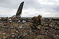 На борту сбитого под Луганском Ил-76 находились 40 украинских десантников и девять членов экипажа. Все они погибли.