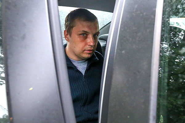 Михаил Косенко уезжает из психиатрической больницы.