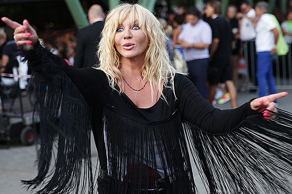 Певица Ирина Билык перед гала-концертом, посвященного закрытию международного конкурса молодых исполнителей популярной музыки "Новая волна 2014".