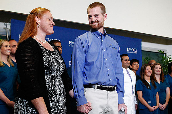 Кент Брантли с женой.