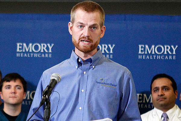 Врач из США Кент Брантли, который заразился вирусом Эбола в Либерии, окончательно поправился и рассказал об этом на пресс-конференции в Атланте.