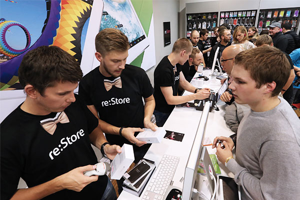 Продажа новинок компании Apple в магазине re:Store.