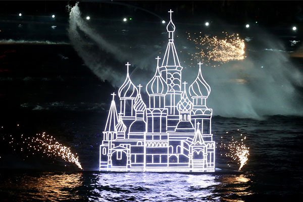 Шоу-спектакль "Вокруг света меньше, чем за час" у Останкинского пруда.