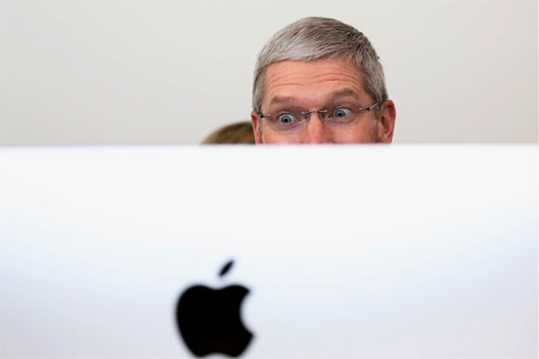 Тим Кук на презентации новинок от Apple.