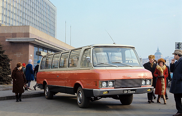 Микроавтобус "ЗИЛ-119", 1972 год