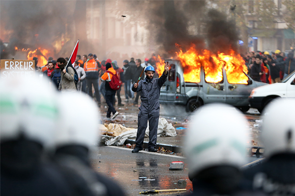 Манифестация на несколько часов полностью блокировала центр бельгийской столицы.