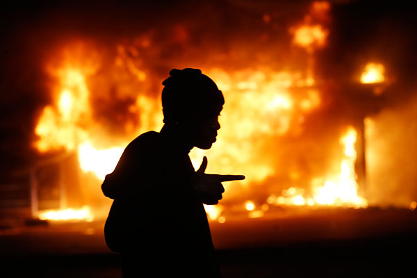 Во время беспорядков в Фергюсоне