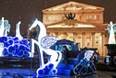 Новогодняя инсталляция перед зданием Большого театра
