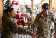 Американские солдаты празднуют Рождество в Афганистане