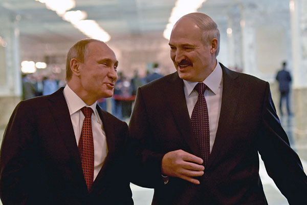 Владимир Путин и Александр Лукашенко перед началом переговоров