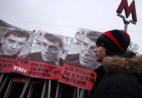 Борис Немцов, убитый в центре Москвы, будет похоронен на Троекуровском кладбище во вторник, 3 марта.