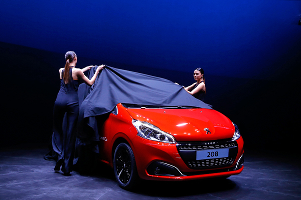 Обновленный Peugeot 208