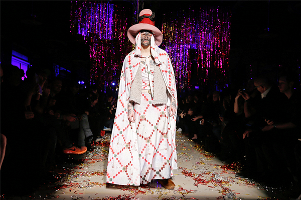 Презентация коллекции дизайнера Вивьен Вествуд