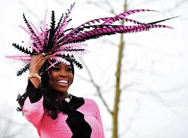 "Дамский день" на скачках в Челтнеме