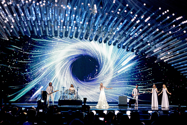 Второе место. Представительница России Полина Гагарина