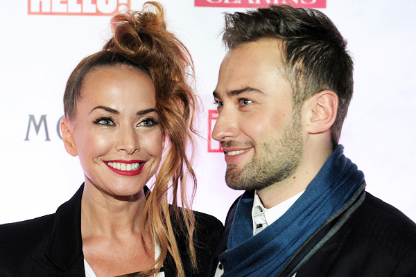 Жанна Фриске и супруг певицы Дмитрий Шепелев перед началом церемонии вручения премии журнала "Hello!" "Самые стильные в России" в клубе Arena Moscow, апрель 2011 год