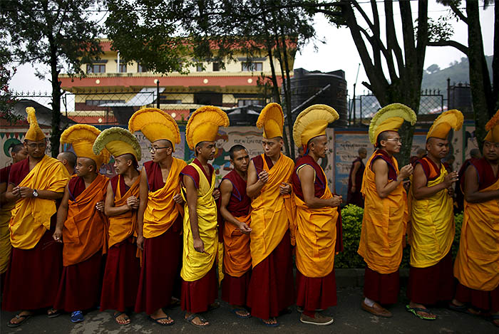 История Далай Лам тянется с 1391 года (тогда родился первый из них, Далай Ламой его признали после смерти)