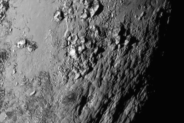 Поверхность Плутона