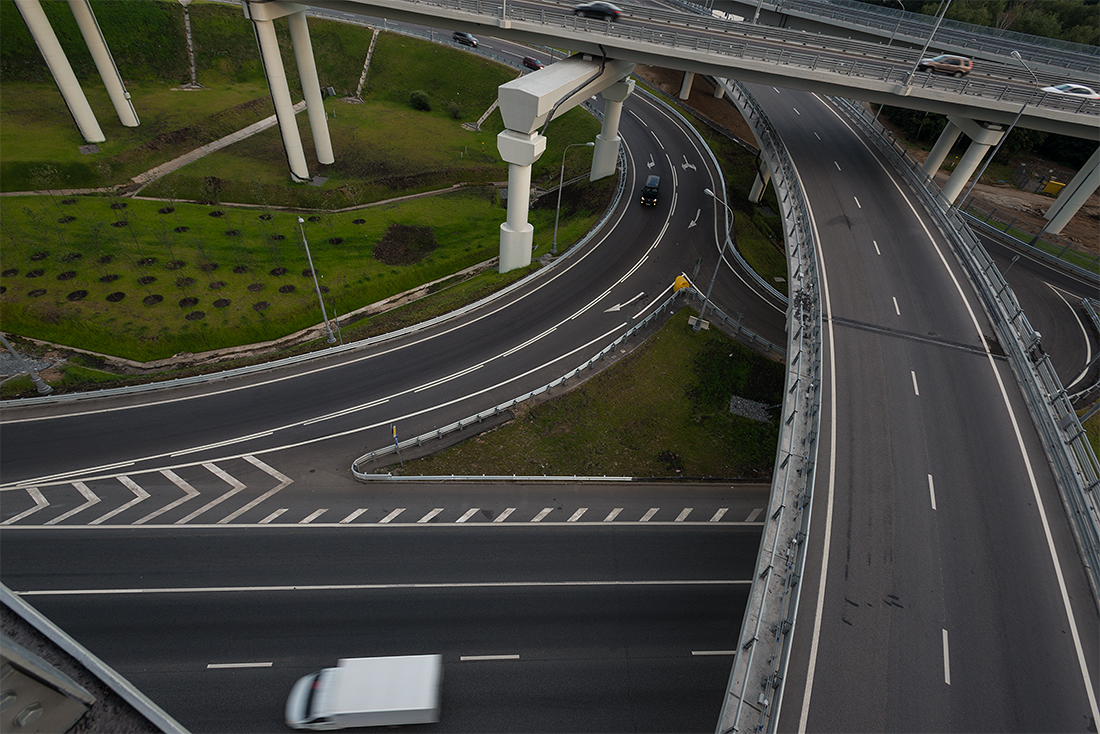 Сегодня такие хитрые развязки становятся обычным делом. Посмотрим, что будет завтра...