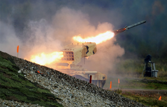 Тяжелая огнеметная система ТОС-1 "Буратино"