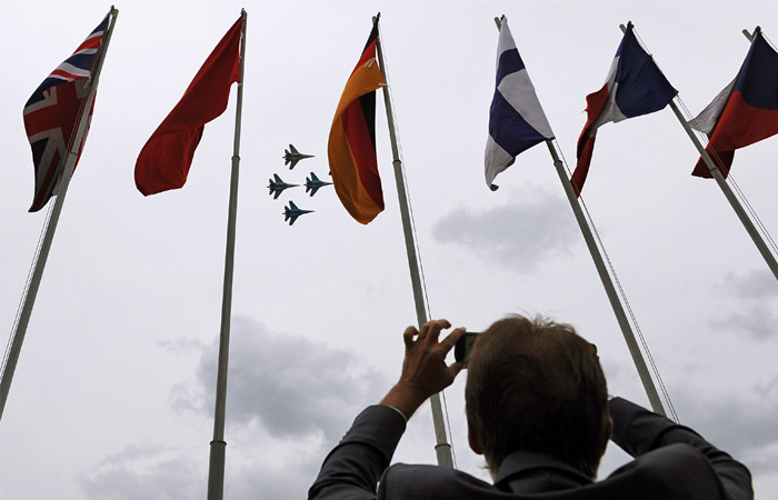 Пилотажная группа "Соколы России"