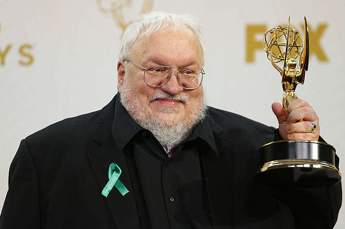 Джордж Мартин и его, несомненно, заслуженная награда