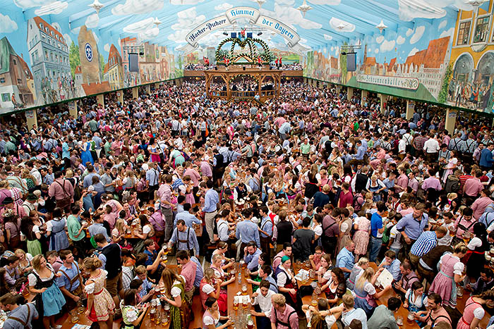 Иногда бывает, что свободных мест нет