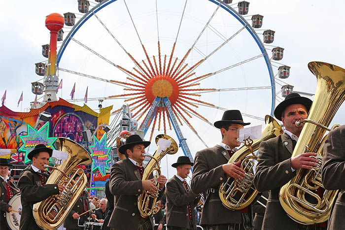 Первый Октоберфест состоялся более двухсот лет назад