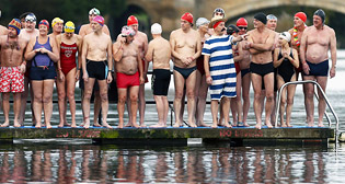 Фотохроника 25 декабря