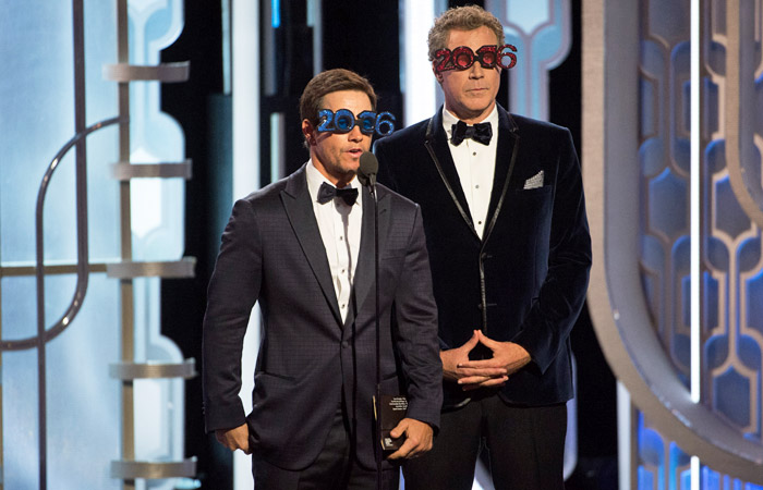 Актеры Марк Уолберг и Уилл Феррелл на церемонии вручения наград премии "Золотой глобус"