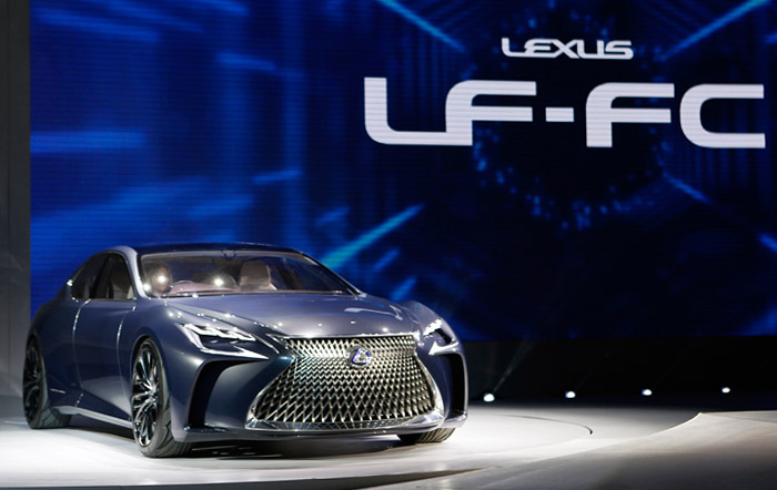 Lexus LF-FC