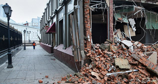 Снос торговых павильонов в Москве