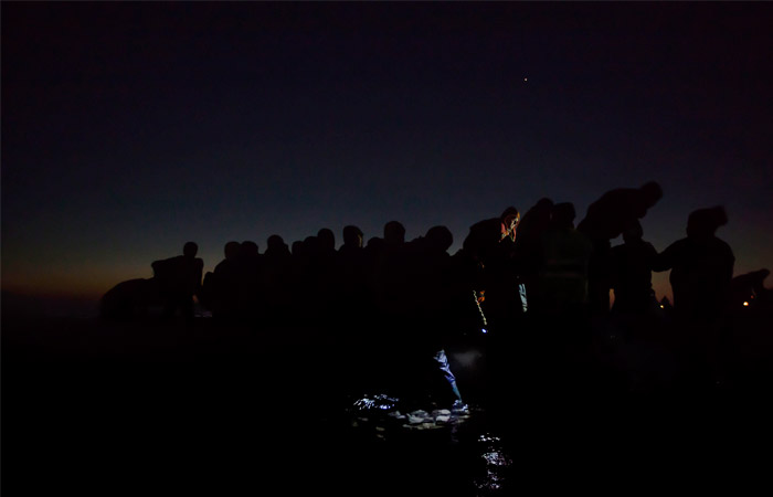 2-е место в категории "Главные новости".
"Под покровом темноты", Пол Хансен