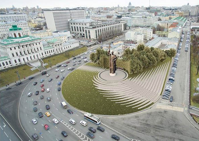 Освящение закладного камня в основание памятника 3 ноября 2015 года совершил патриарх Московский и всея Руси Кирилл