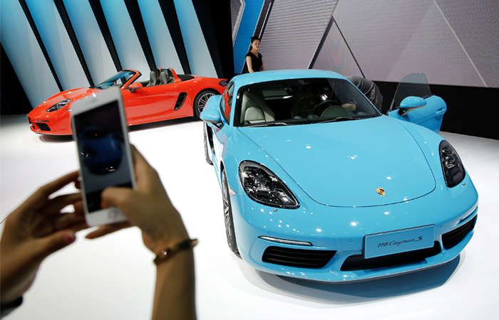 Porsche 718 Cayman S